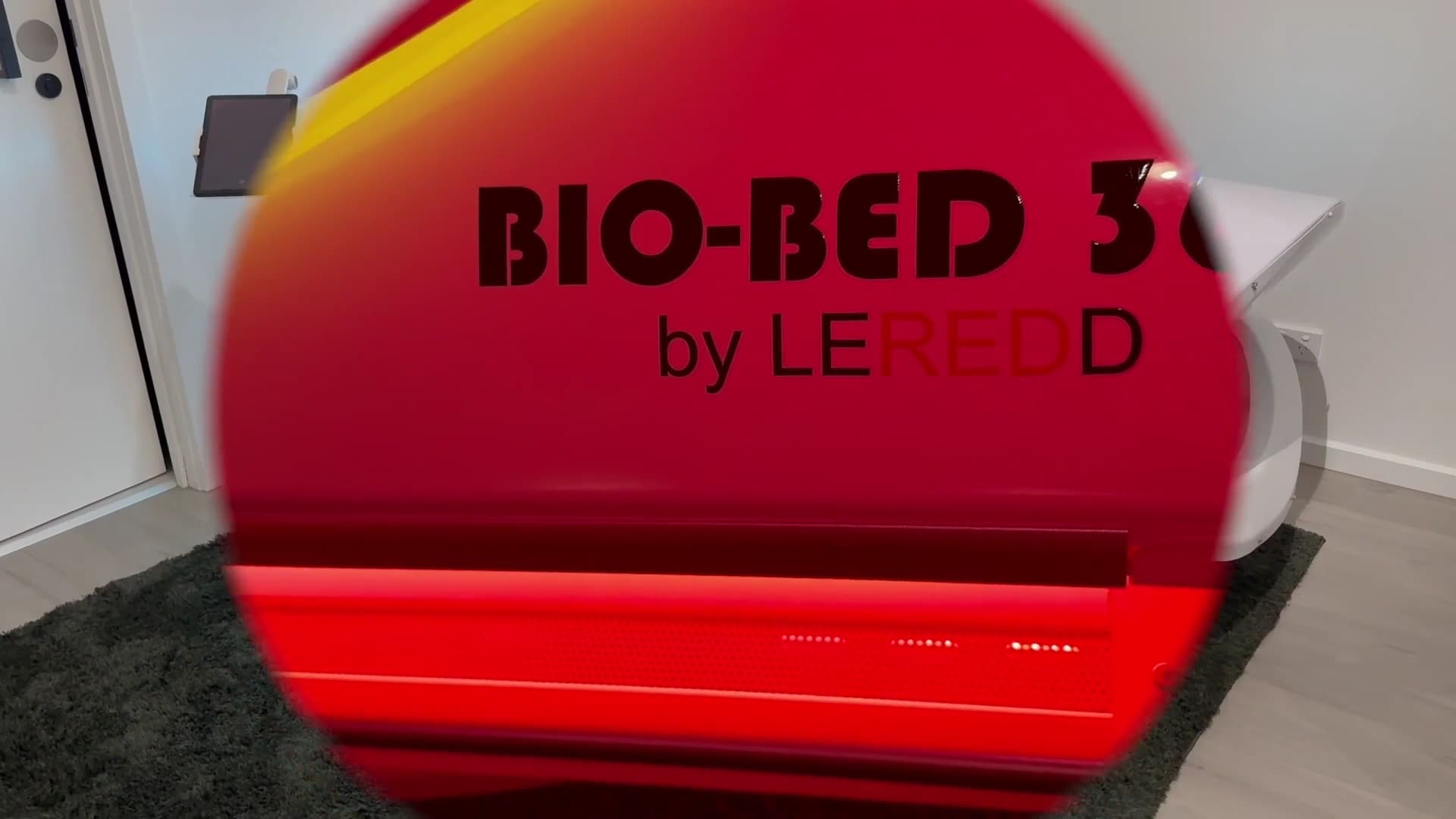 LEREDD LIGHT THERAPY photo 5