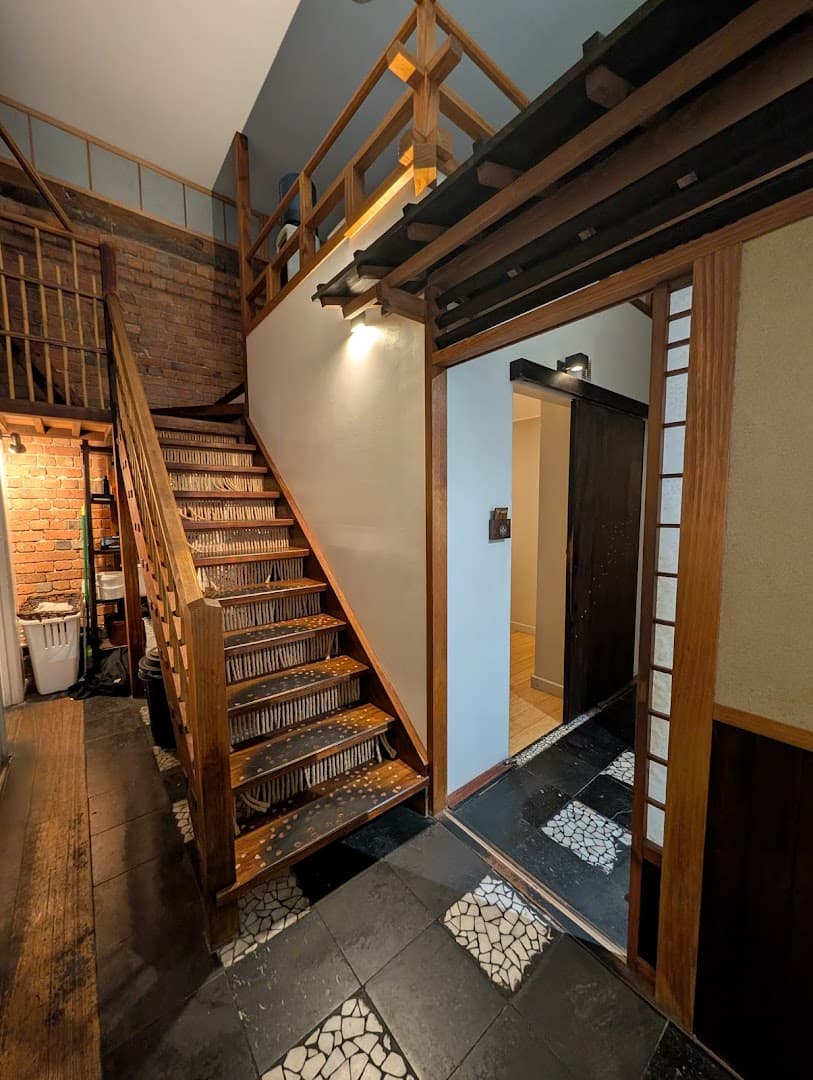 Sakura Lounge photo 5
